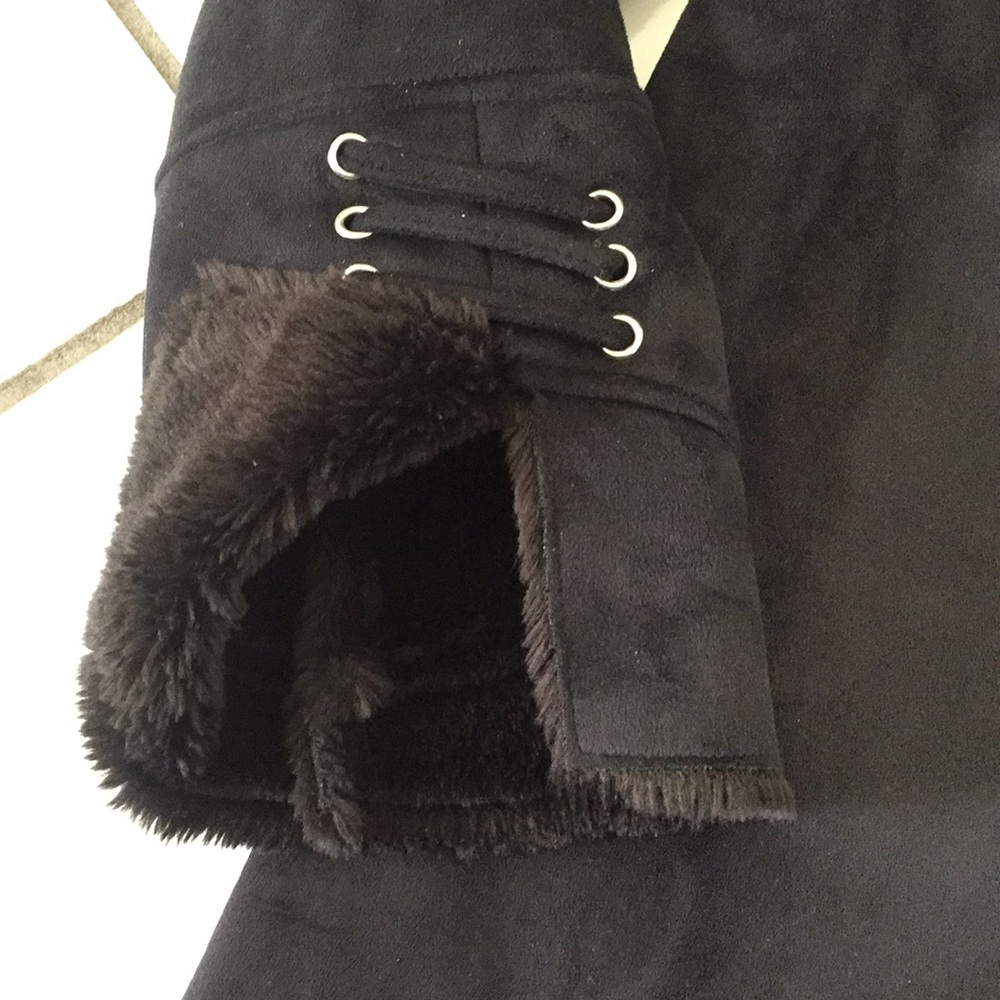 Black coat - Picture 3 of 5